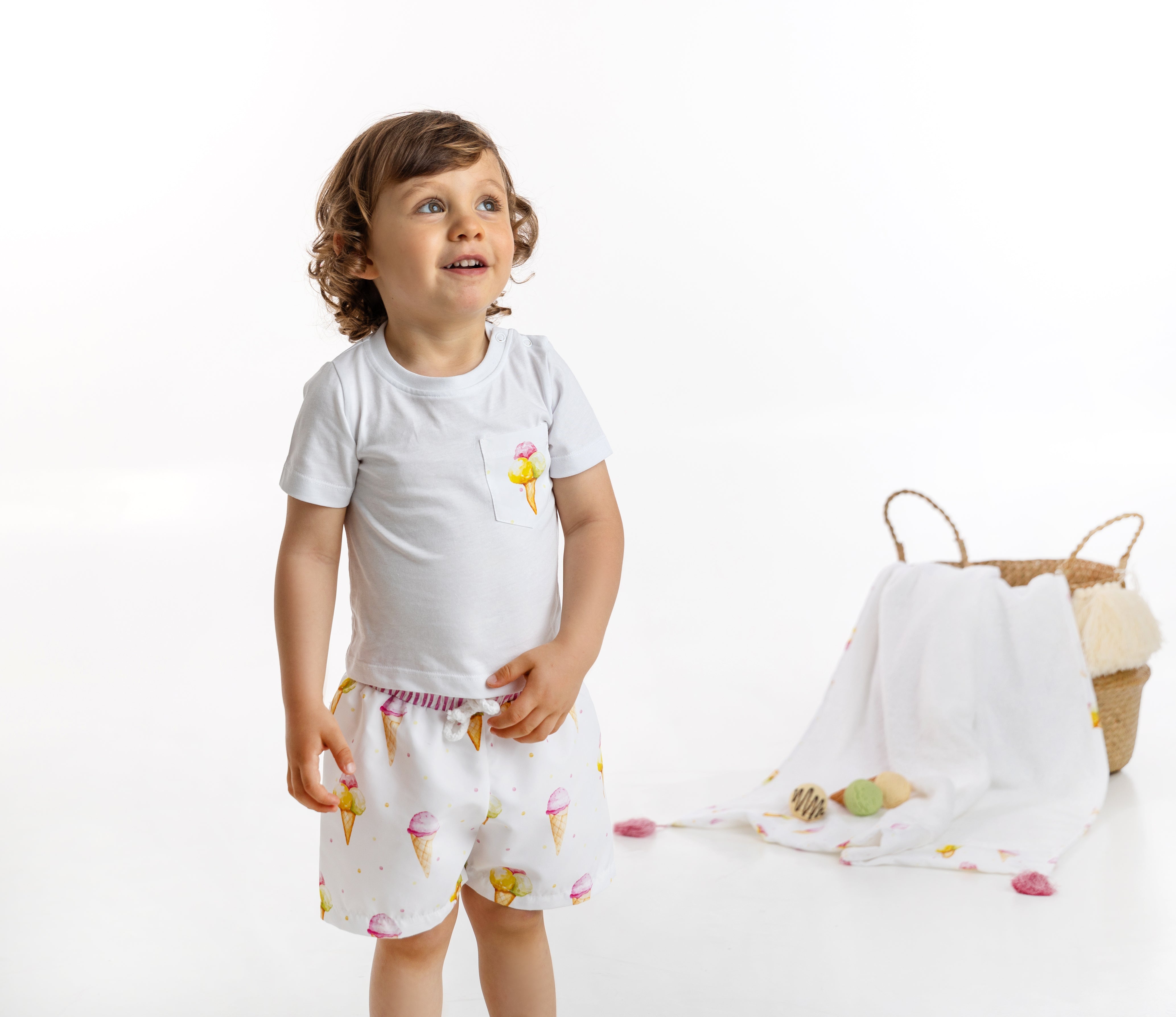 Meia Pata Boys Ice Cream Beach Poncho SS25 main image 1