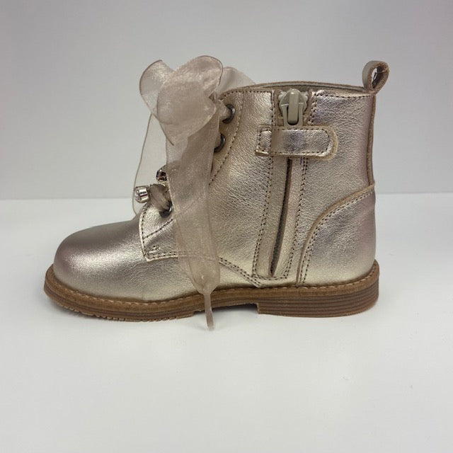 Andanines Girls Gold Boots